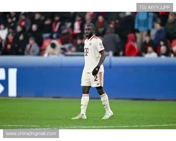 法尔克透露拜仁续约于帕梅卡诺签字费不会达到戴维斯水平